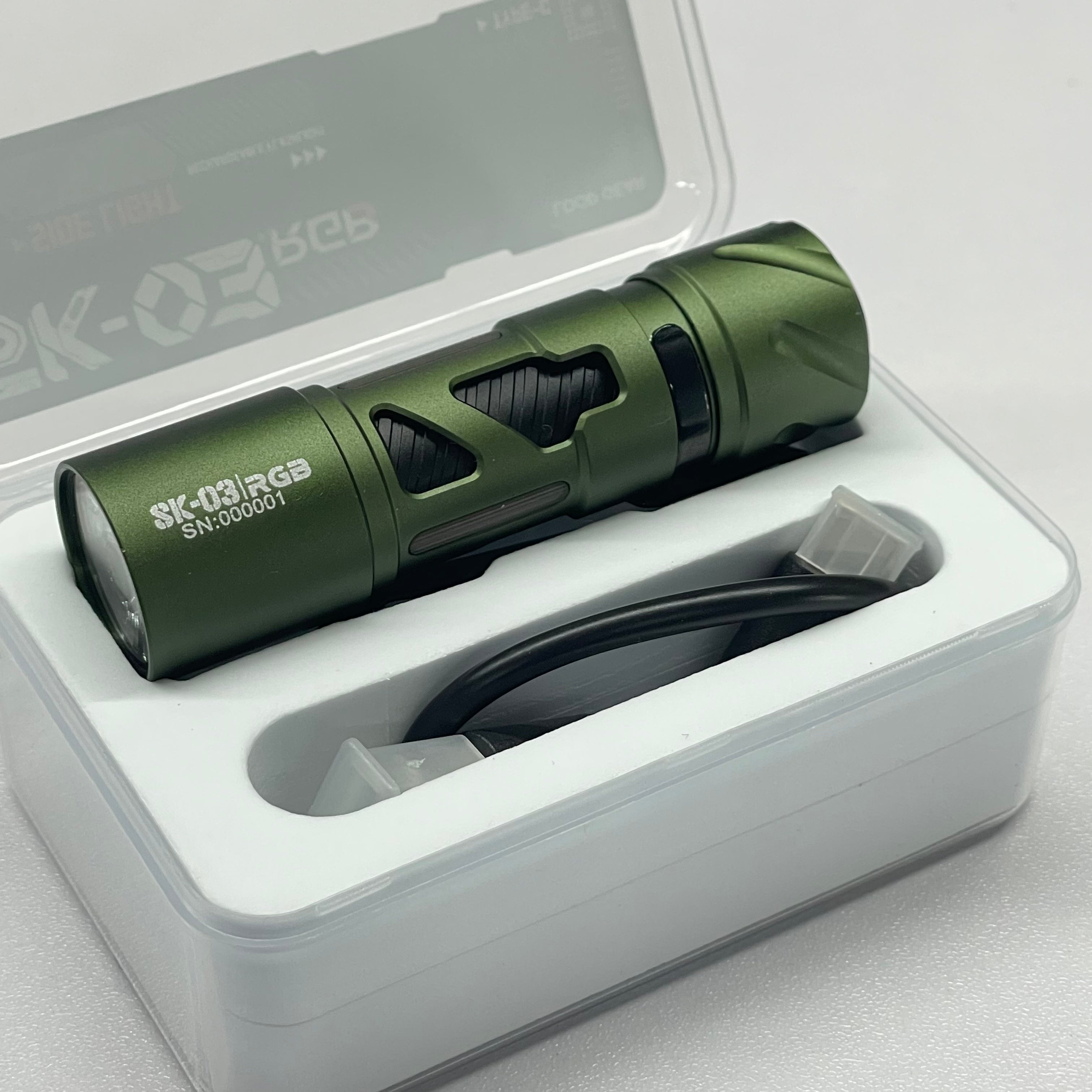 LOOP GEAR SK03 RGB Color LED Flashlight(Limited Quantity)