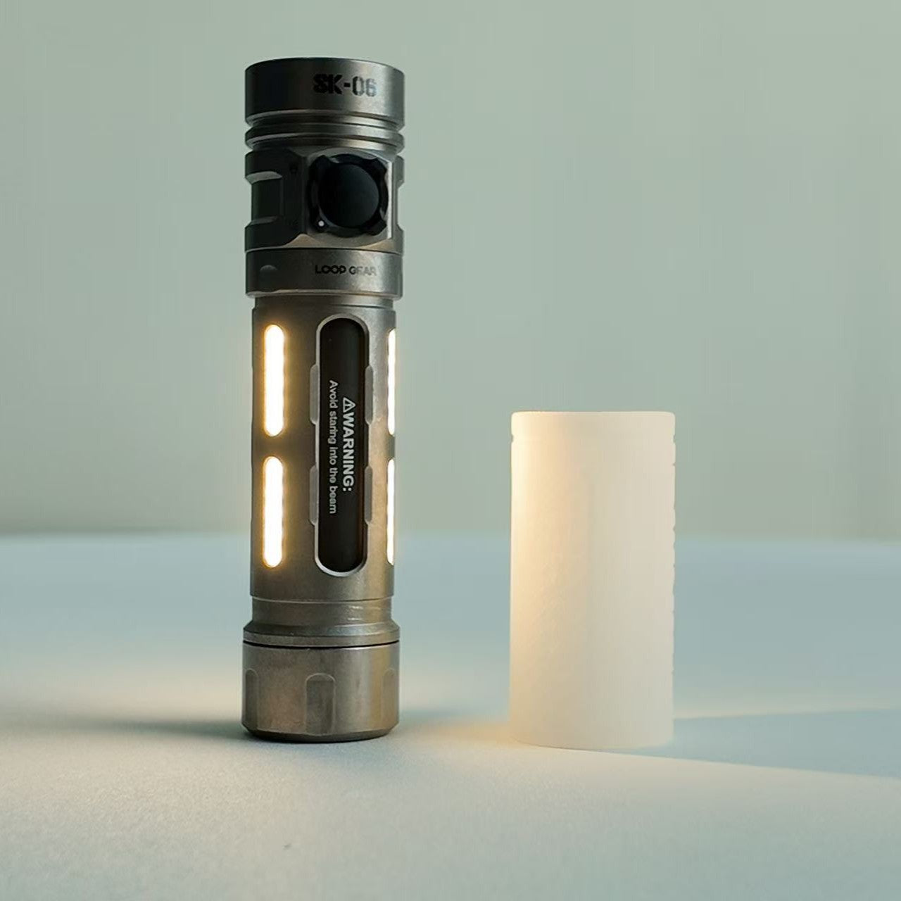 LOOP GEAR SK06 2400LM EDC Rechargeable Flashlight with UV & Green/Cyan Laser
