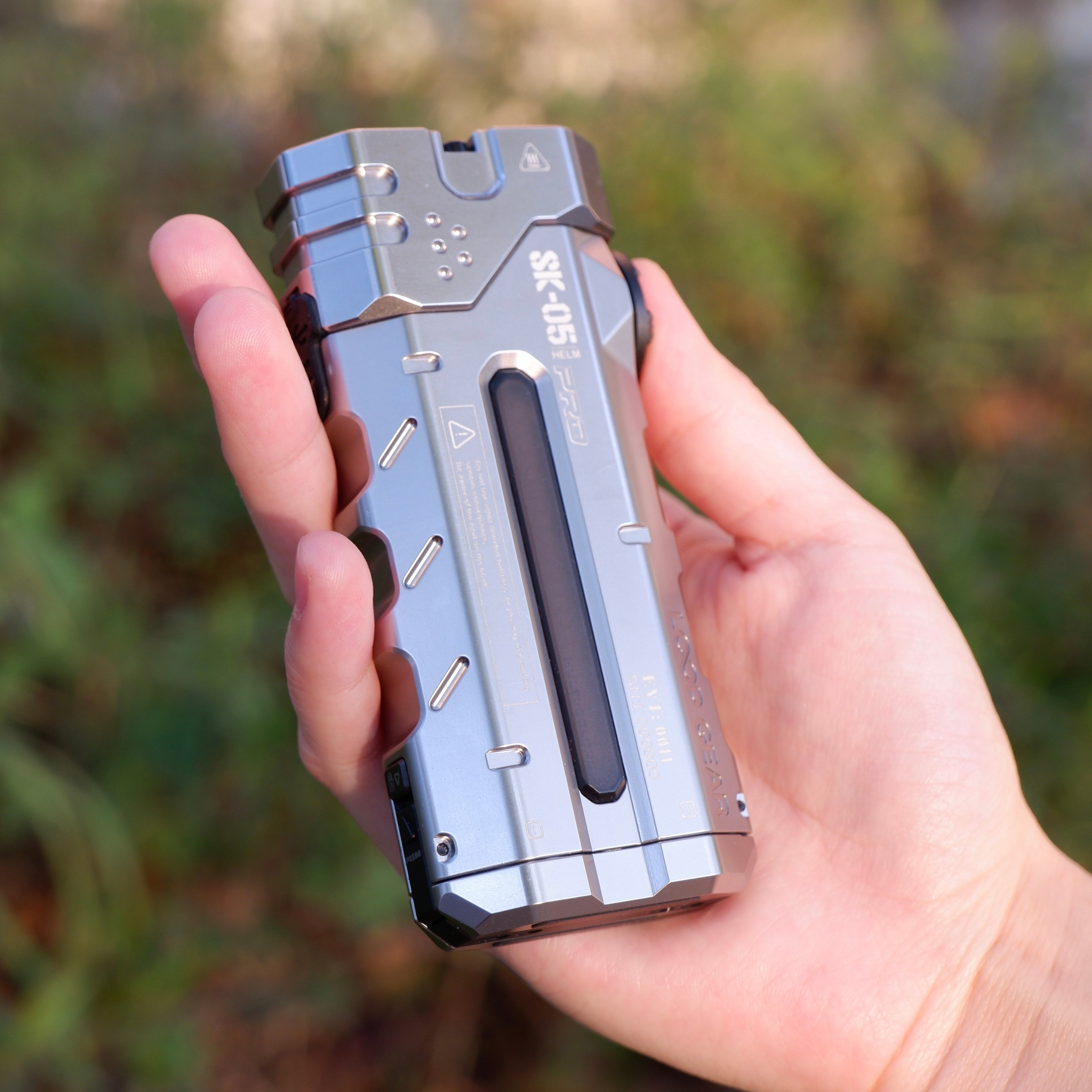 [Standard Edition]LOOP GEAR SK05 Pro Silver Flat LED Flashlight